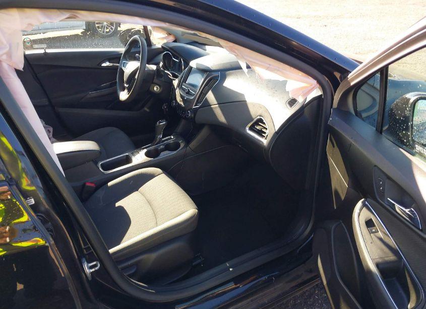 Photo 5 of 2019 Chevrolet Cruze LS (VIN 3G1BC6SMXKS568196)