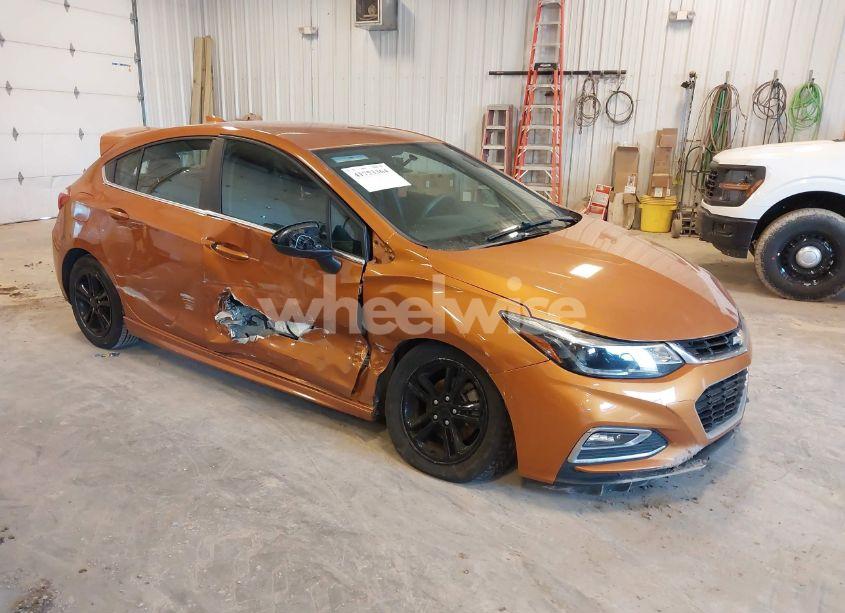 2017 Chevrolet Cruze LT MANUAL (VIN 3G1BD6SM5HS598566) main photo
