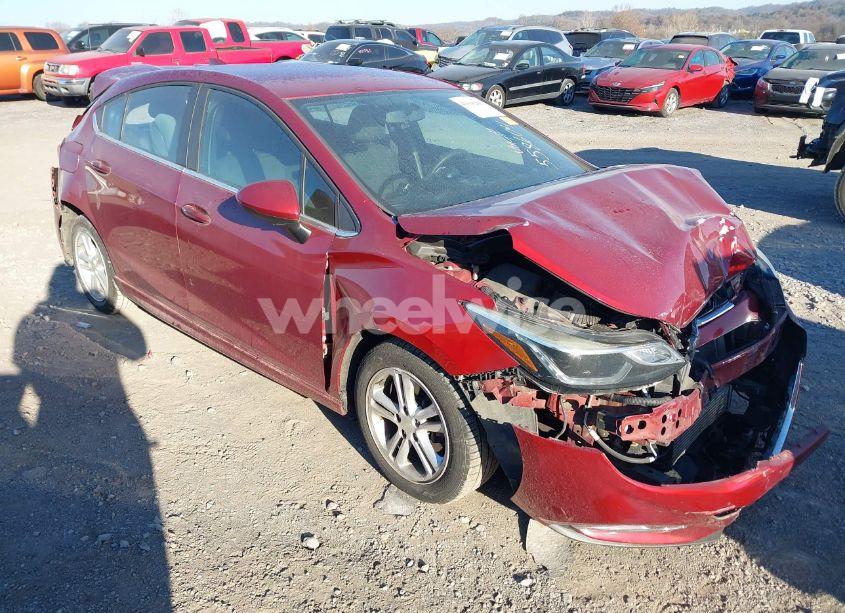 2018 Chevrolet Cruze LT MANUAL (VIN 3G1BD6SMXJS558604) main photo