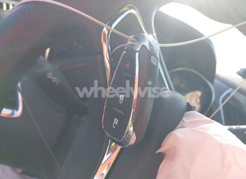 Photo 11 of 2018 Chevrolet Cruze LT MANUAL (VIN 3G1BD6SMXJS558604)