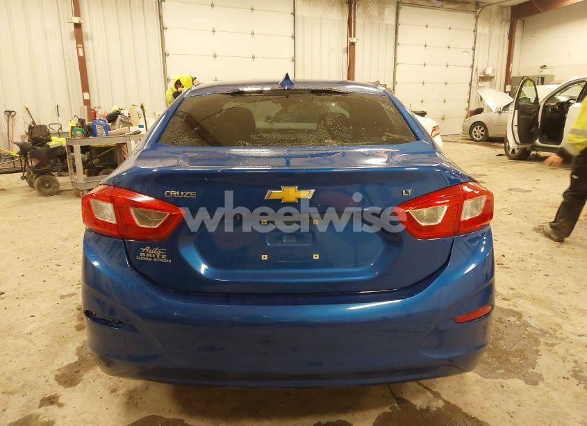 Photo 16 of 2017 Chevrolet Cruze LT AUTO (VIN 3G1BE5SM5HS534826)