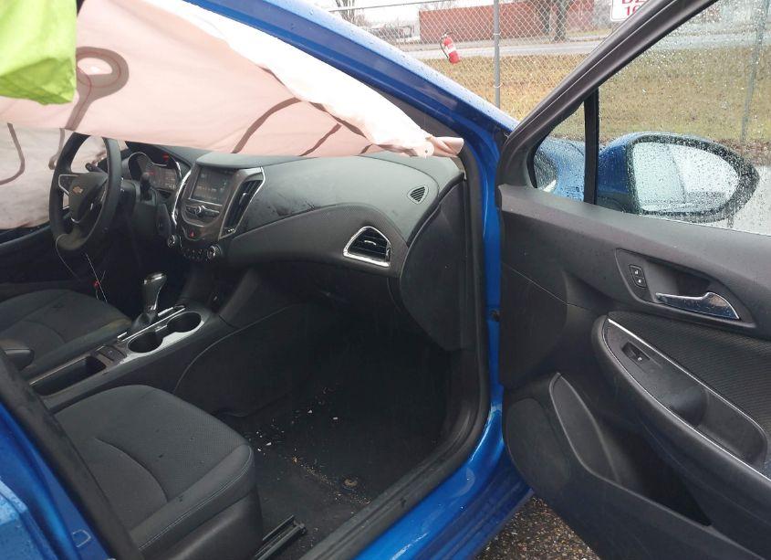 Photo 5 of 2017 Chevrolet Cruze LT AUTO (VIN 3G1BE5SM7HS521446)