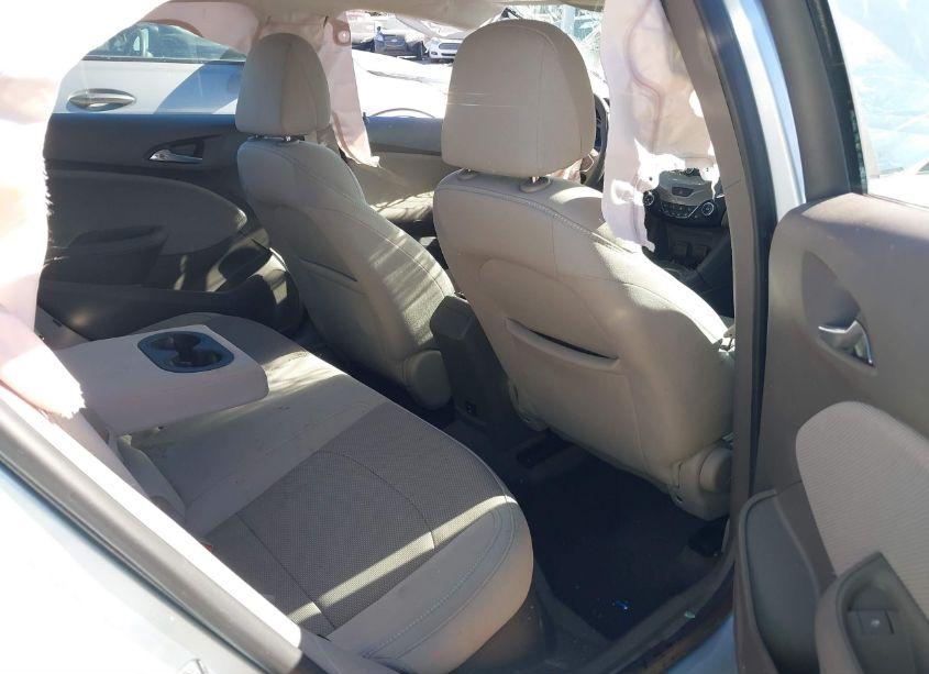 Photo 8 of 2017 Chevrolet Cruze LT AUTO (VIN 3G1BE5SM7HS567097)