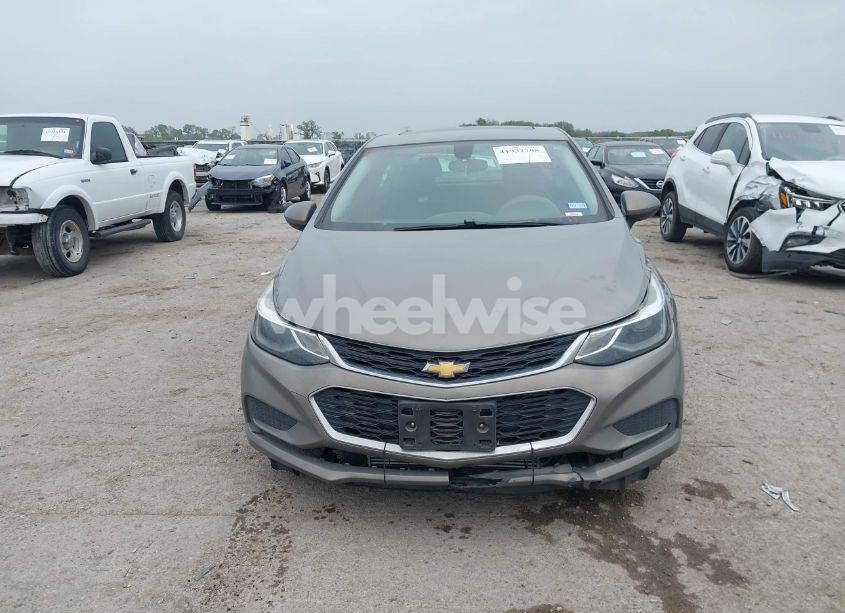 Photo 12 of 2017 Chevrolet Cruze LT AUTO (VIN 3G1BE5SM8HS571188)