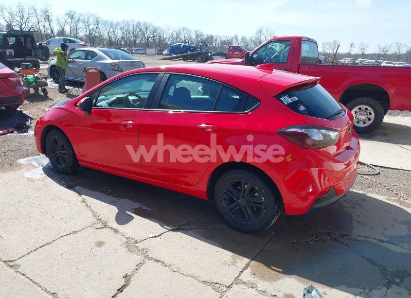 Photo 3 of 2017 Chevrolet Cruze LT AUTO (VIN 3G1BE6SM0HS515980)