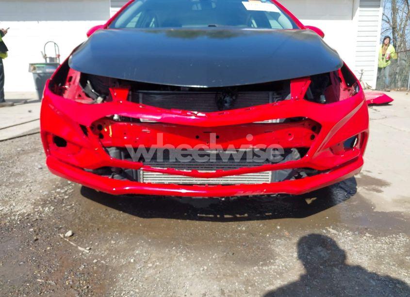 Photo 6 of 2017 Chevrolet Cruze LT AUTO (VIN 3G1BE6SM0HS515980)