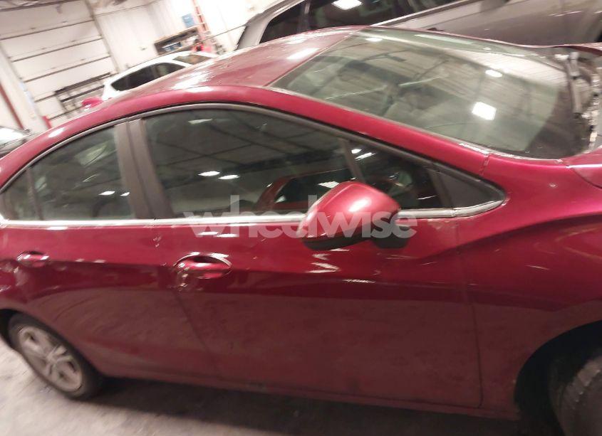 Photo 14 of 2017 Chevrolet Cruze LT AUTO (VIN 3G1BE6SM0HS526543)