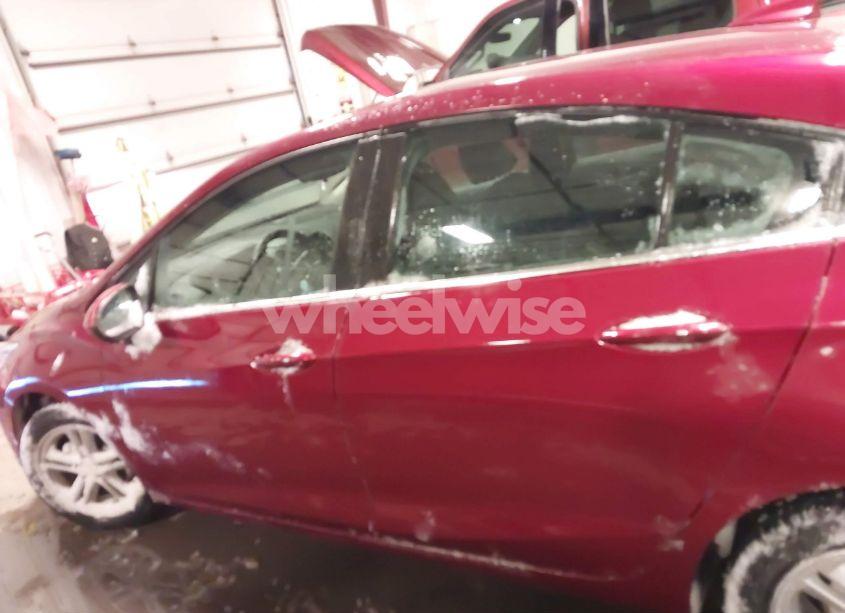 Photo 15 of 2017 Chevrolet Cruze LT AUTO (VIN 3G1BE6SM0HS526543)