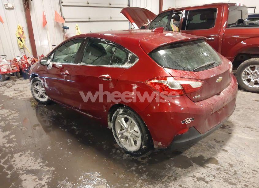 Photo 3 of 2017 Chevrolet Cruze LT AUTO (VIN 3G1BE6SM0HS526543)