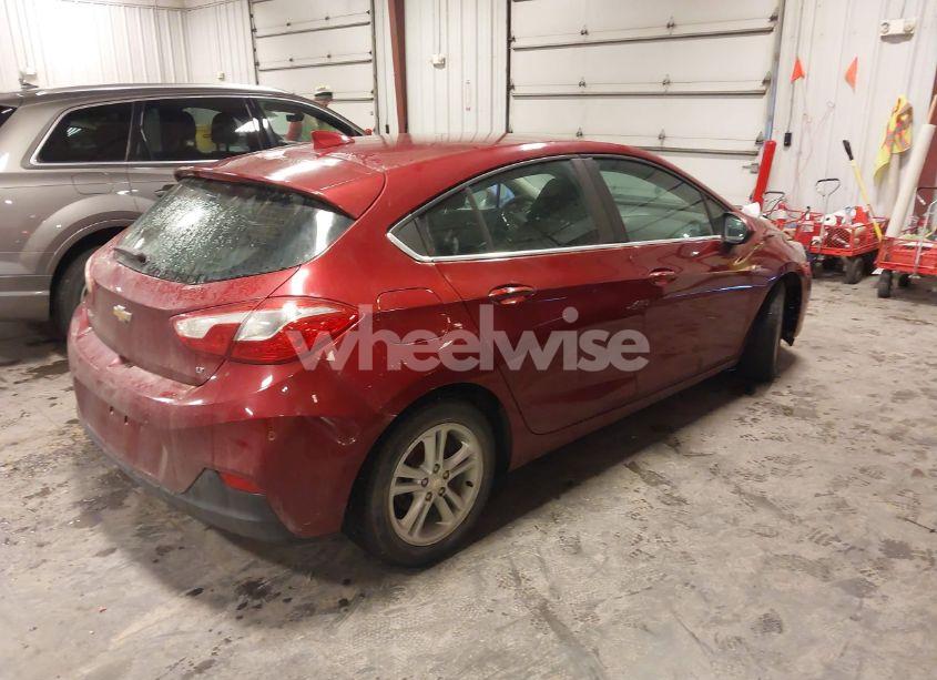 Photo 4 of 2017 Chevrolet Cruze LT AUTO (VIN 3G1BE6SM0HS526543)