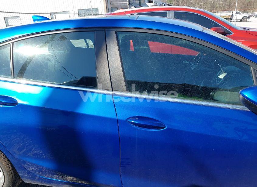 Photo 13 of 2017 Chevrolet Cruze LT AUTO (VIN 3G1BE6SM0HS612709)