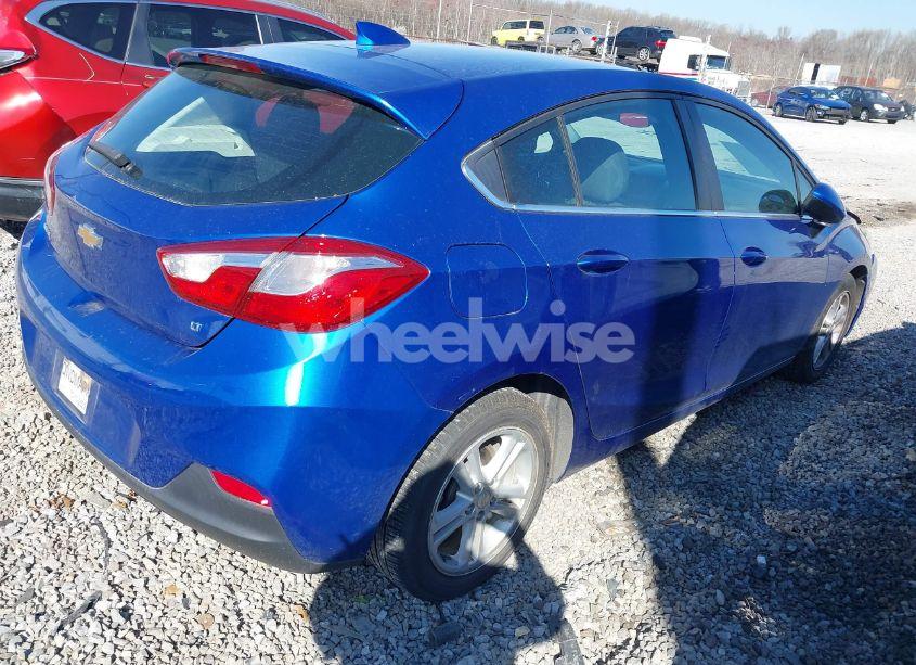 Photo 4 of 2017 Chevrolet Cruze LT AUTO (VIN 3G1BE6SM0HS612709)