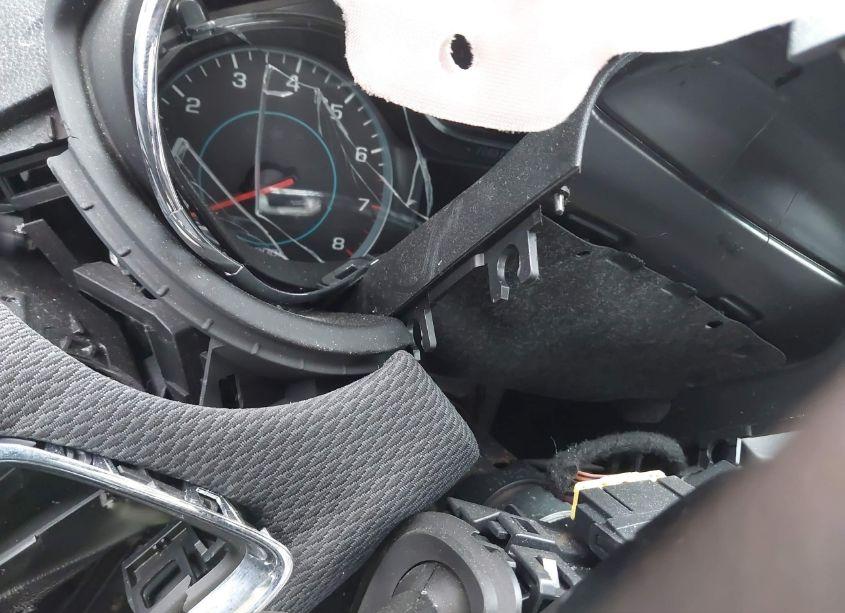 Photo 15 of 2018 Chevrolet Cruze LT AUTO (VIN 3G1BE6SM0JS653668)