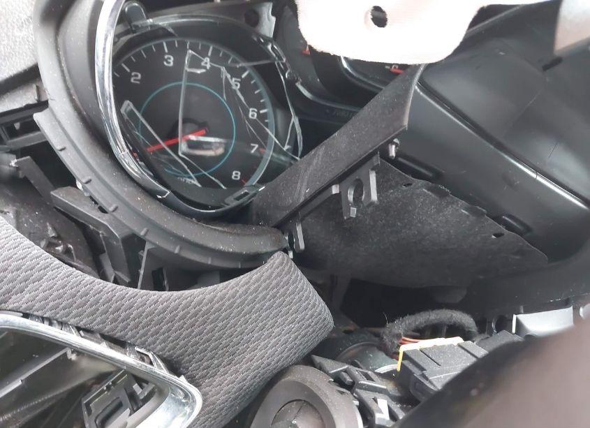 Photo 7 of 2018 Chevrolet Cruze LT AUTO (VIN 3G1BE6SM0JS653668)