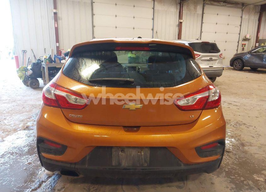 Photo 16 of 2017 Chevrolet Cruze LT AUTO (VIN 3G1BE6SM1HS540175)