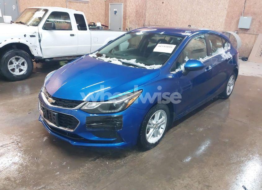 Photo 2 of 2017 Chevrolet Cruze LT AUTO (VIN 3G1BE6SM1HS559177)