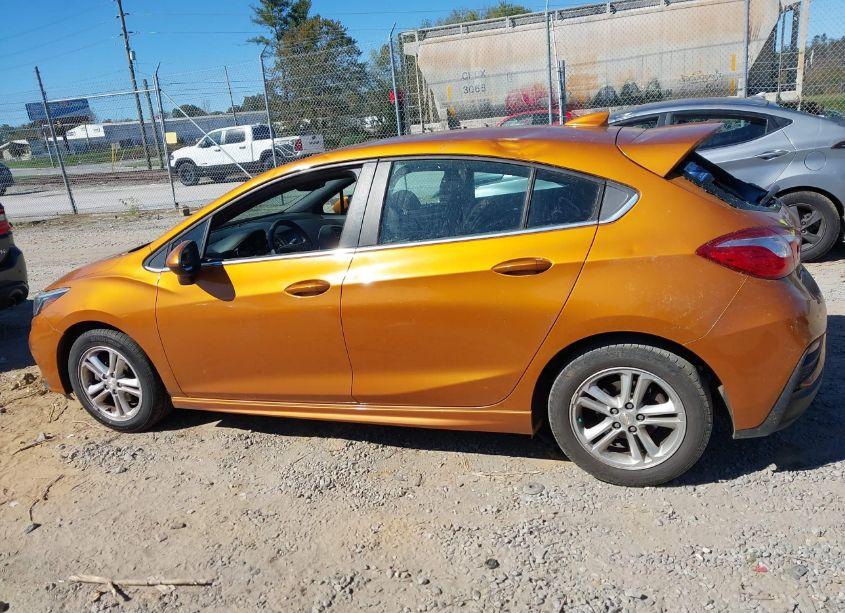 Photo 14 of 2017 Chevrolet Cruze LT AUTO (VIN 3G1BE6SM1HS583561)