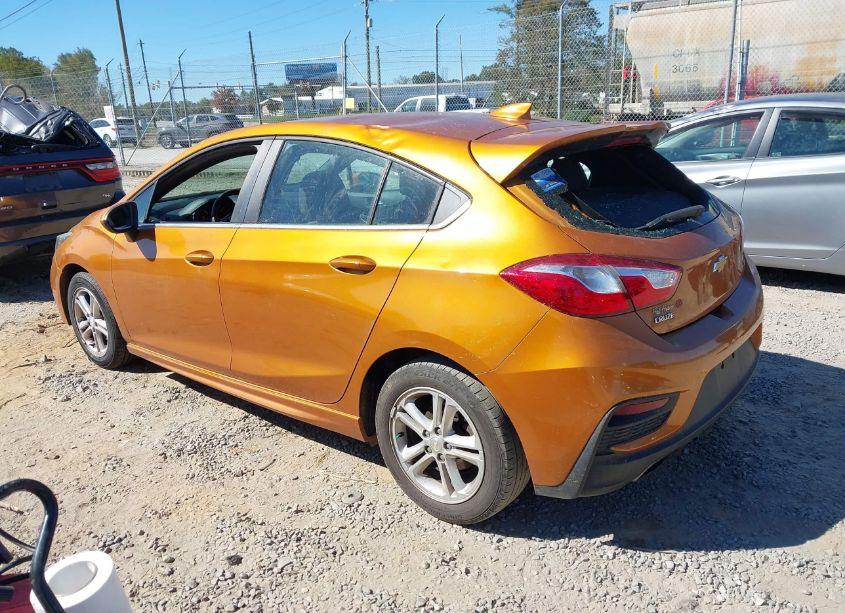 Photo 3 of 2017 Chevrolet Cruze LT AUTO (VIN 3G1BE6SM1HS583561)