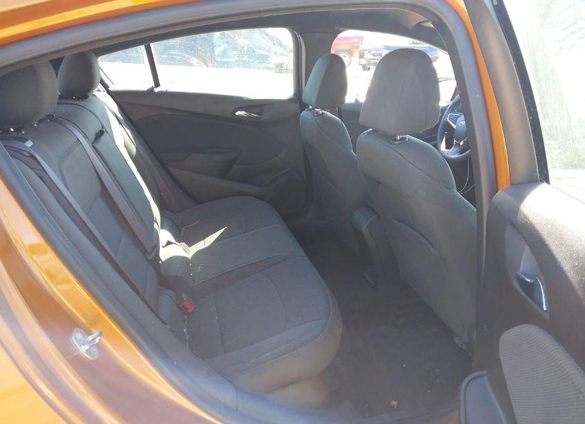 Photo 8 of 2017 Chevrolet Cruze LT AUTO (VIN 3G1BE6SM1HS583561)