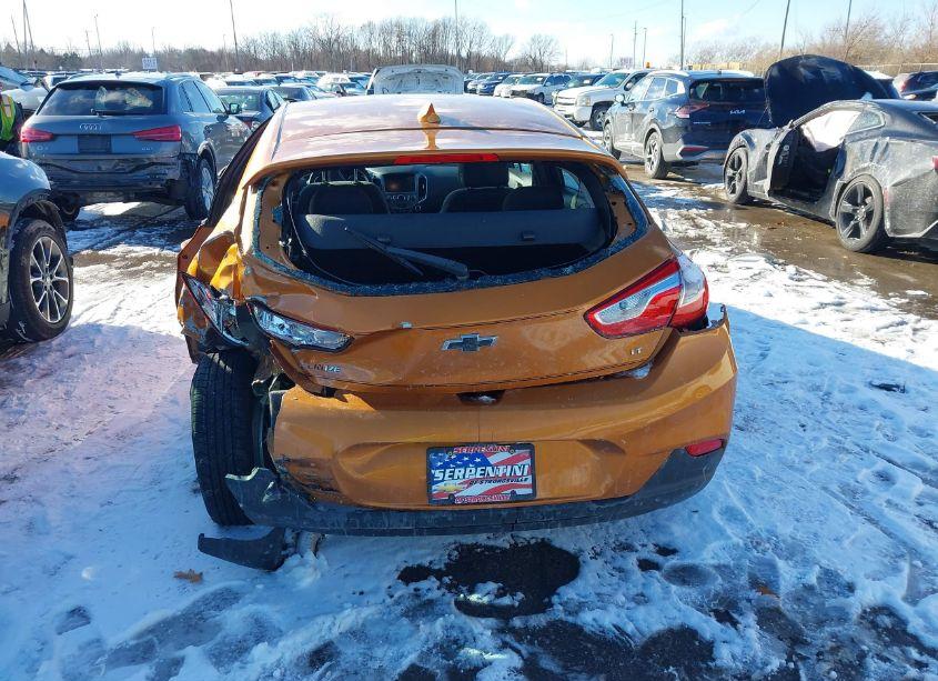 Photo 16 of 2017 Chevrolet Cruze LT AUTO (VIN 3G1BE6SM1HS599405)