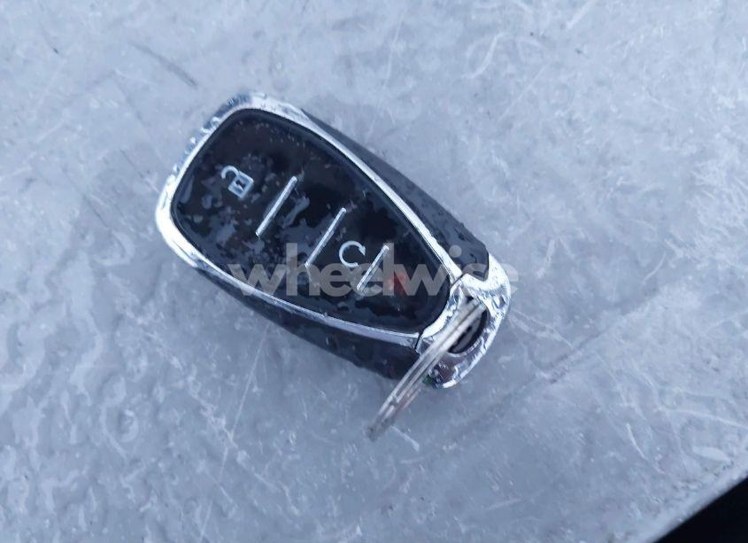 Photo 11 of 2017 Chevrolet Cruze LT AUTO (VIN 3G1BE6SM1HS608703)