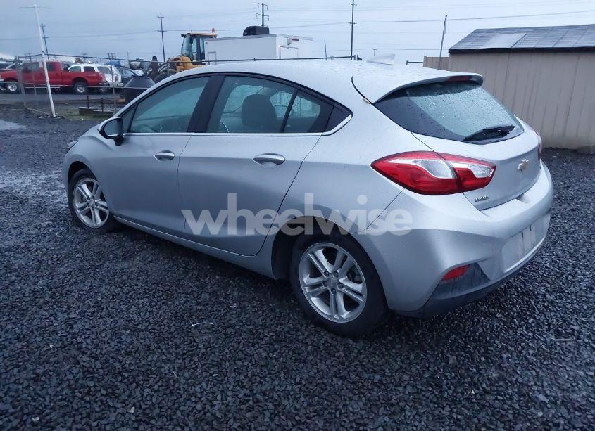Photo 3 of 2017 Chevrolet Cruze LT AUTO (VIN 3G1BE6SM1HS608703)