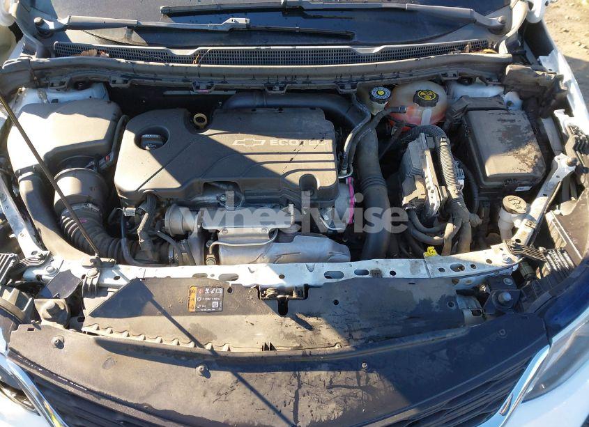 Photo 10 of 2018 Chevrolet Cruze LT AUTO (VIN 3G1BE6SM1JS587468)