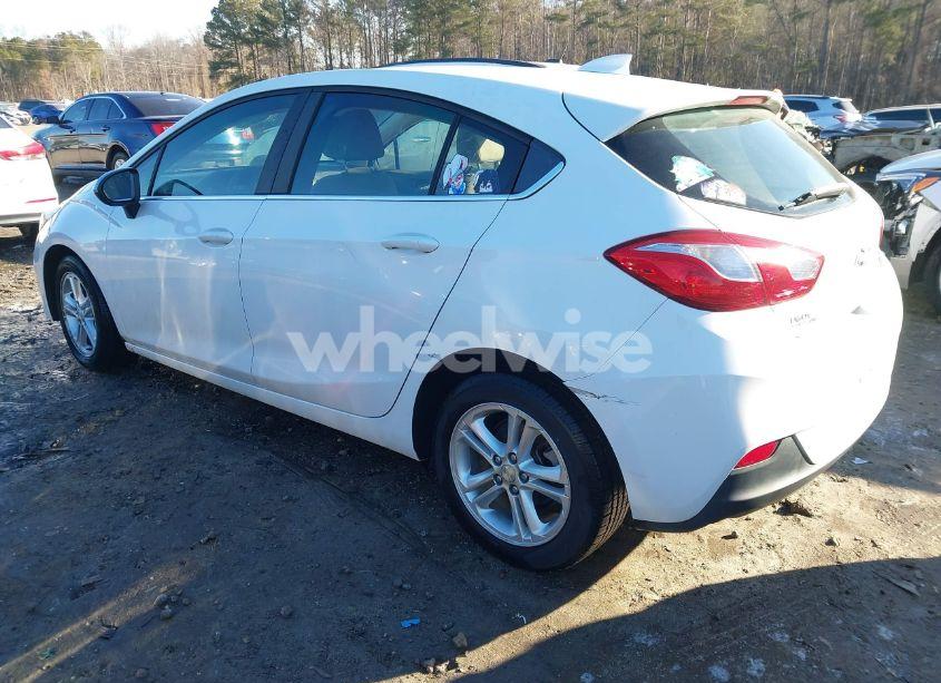Photo 3 of 2018 Chevrolet Cruze LT AUTO (VIN 3G1BE6SM1JS587468)