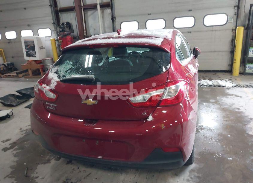 Photo 16 of 2019 Chevrolet Cruze LT (VIN 3G1BE6SM1KS562930)