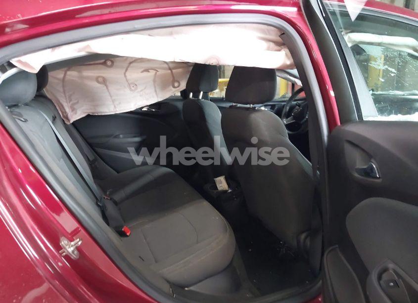 Photo 8 of 2019 Chevrolet Cruze LT (VIN 3G1BE6SM1KS562930)