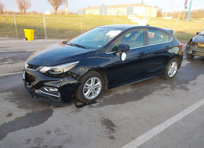 Photo 2 of 2017 Chevrolet Cruze LT AUTO (VIN 3G1BE6SM2HS514359)