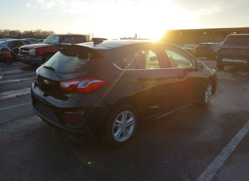 Photo 4 of 2017 Chevrolet Cruze LT AUTO (VIN 3G1BE6SM2HS514359)