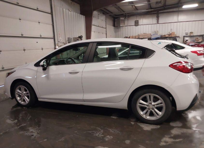 Photo 14 of 2017 Chevrolet Cruze LT AUTO (VIN 3G1BE6SM2HS523479)