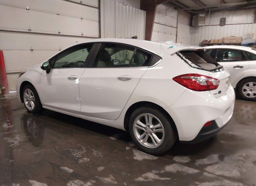 Photo 3 of 2017 Chevrolet Cruze LT AUTO (VIN 3G1BE6SM2HS523479)