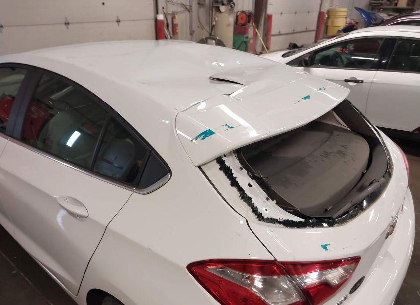 Photo 6 of 2017 Chevrolet Cruze LT AUTO (VIN 3G1BE6SM2HS523479)