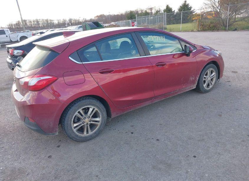 Photo 4 of 2017 Chevrolet Cruze LT AUTO (VIN 3G1BE6SM2HS531937)