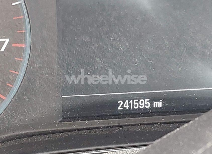 Photo 7 of 2017 Chevrolet Cruze LT AUTO (VIN 3G1BE6SM2HS541514)