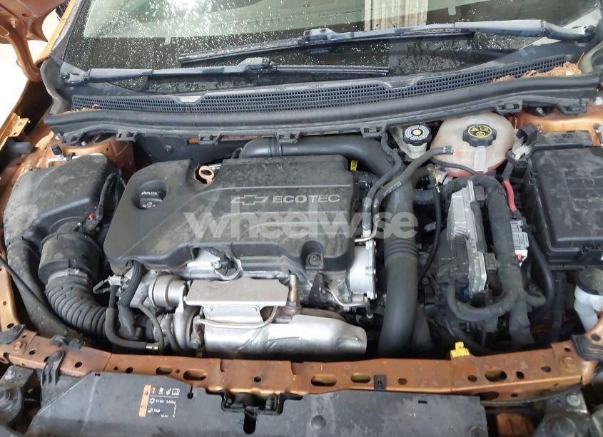 Photo 10 of 2017 Chevrolet Cruze LT AUTO (VIN 3G1BE6SM2HS558071)