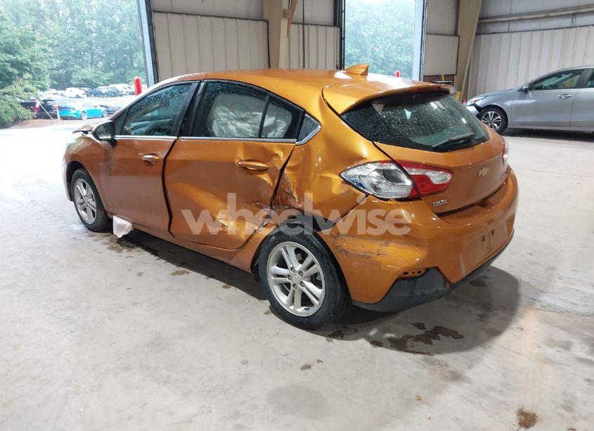 Photo 3 of 2017 Chevrolet Cruze LT AUTO (VIN 3G1BE6SM2HS558071)