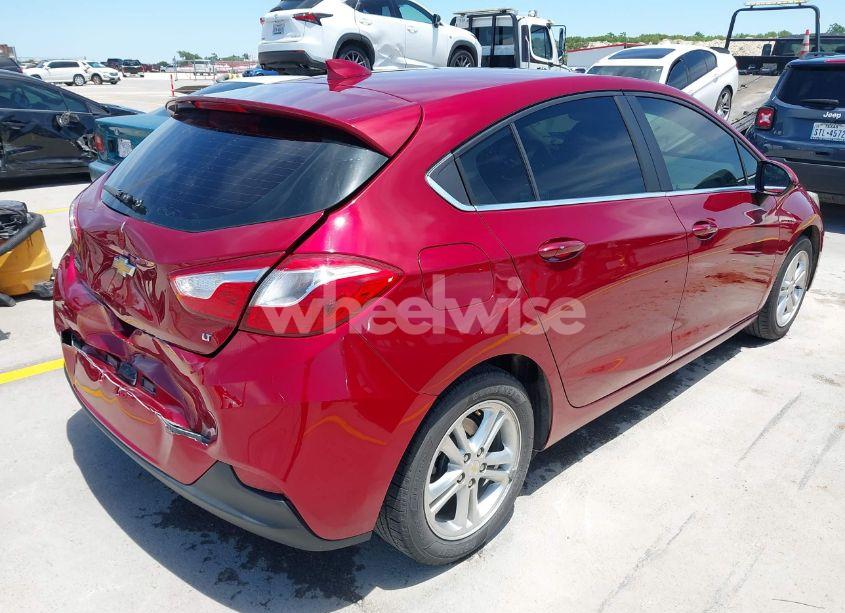 Photo 4 of 2017 Chevrolet Cruze LT AUTO (VIN 3G1BE6SM2HS570558)