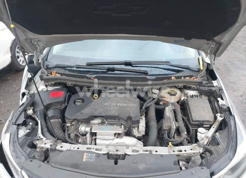 Photo 10 of 2017 Chevrolet Cruze LT AUTO (VIN 3G1BE6SM2HS588560)