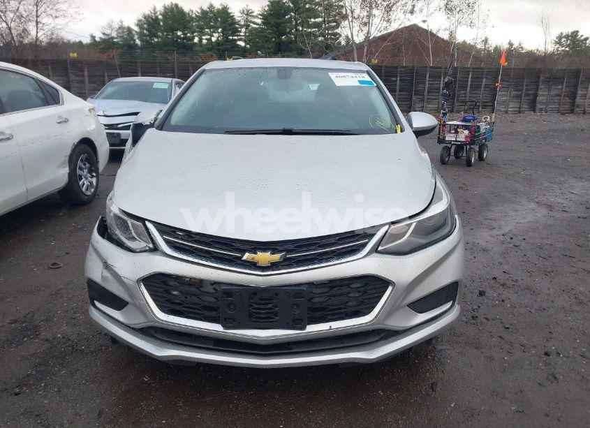 Photo 12 of 2017 Chevrolet Cruze LT AUTO (VIN 3G1BE6SM2HS588560)