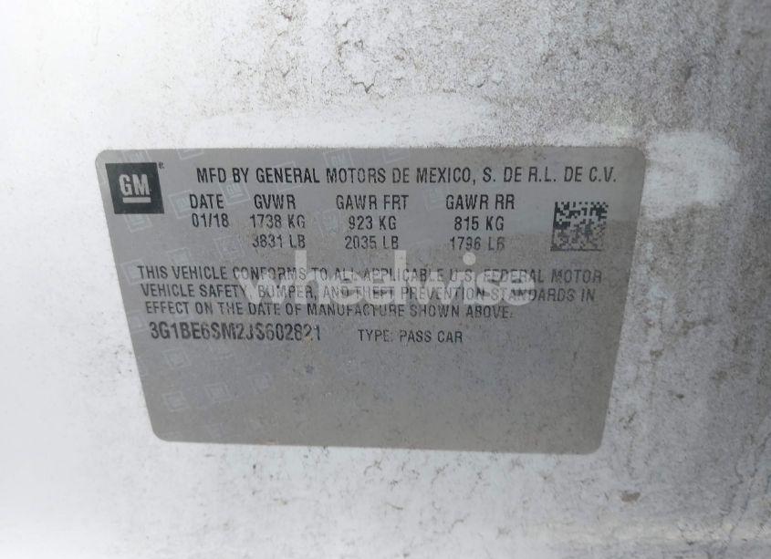 Photo 9 of 2018 Chevrolet Cruze LT AUTO (VIN 3G1BE6SM2JS602821)