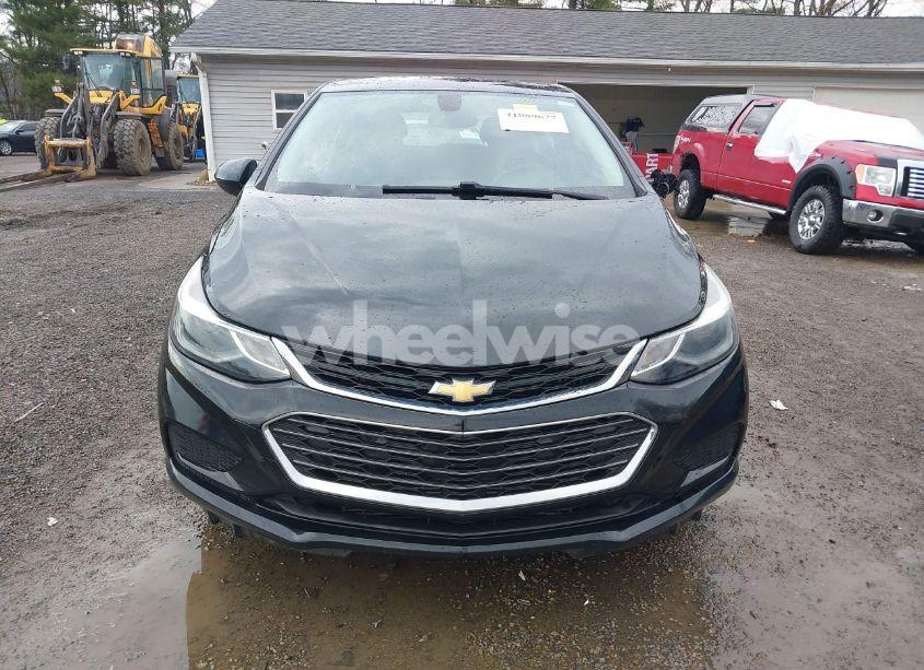 Photo 12 of 2018 Chevrolet Cruze LT AUTO (VIN 3G1BE6SM2JS606027)