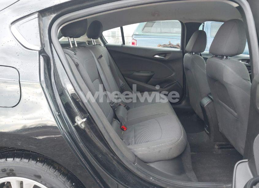 Photo 8 of 2018 Chevrolet Cruze LT AUTO (VIN 3G1BE6SM2JS606027)