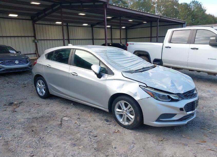 2018 Chevrolet Cruze LT AUTO (VIN 3G1BE6SM2JS615407) main photo