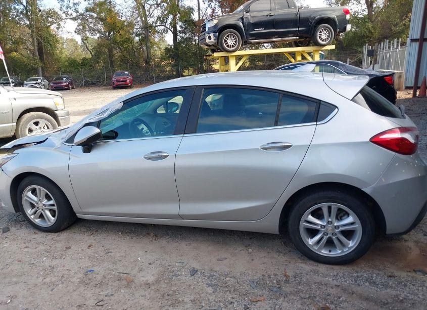 Photo 14 of 2018 Chevrolet Cruze LT AUTO (VIN 3G1BE6SM2JS615407)