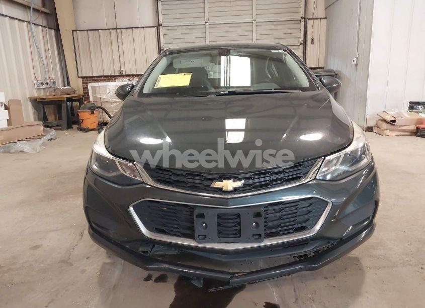 Photo 12 of 2018 Chevrolet Cruze LT AUTO (VIN 3G1BE6SM2JS621837)