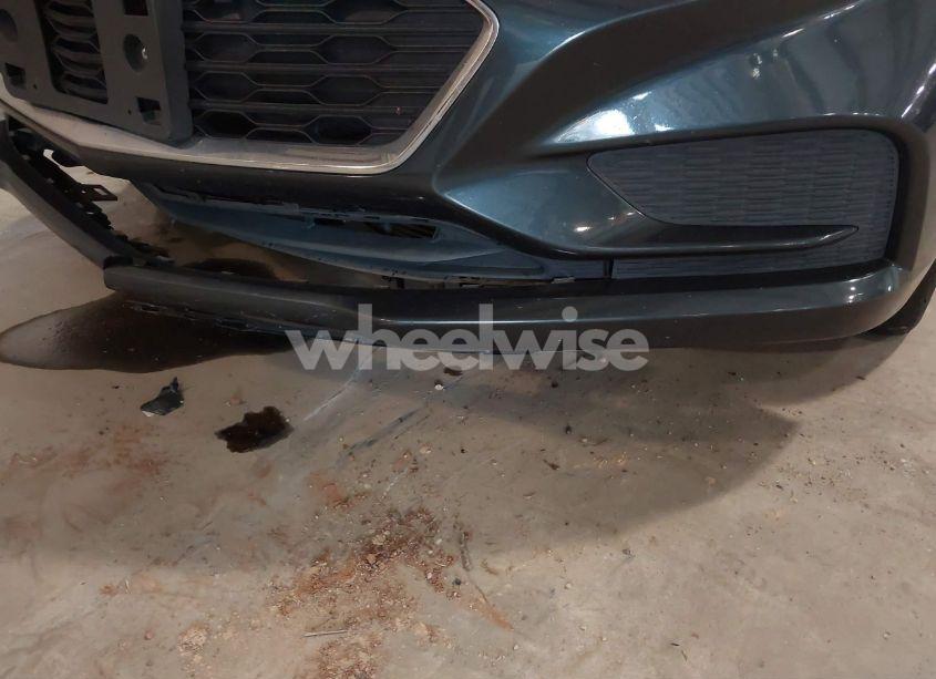 Photo 18 of 2018 Chevrolet Cruze LT AUTO (VIN 3G1BE6SM2JS621837)