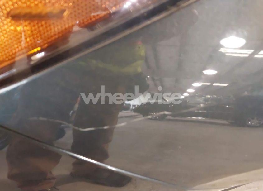 Photo 19 of 2018 Chevrolet Cruze LT AUTO (VIN 3G1BE6SM2JS621837)